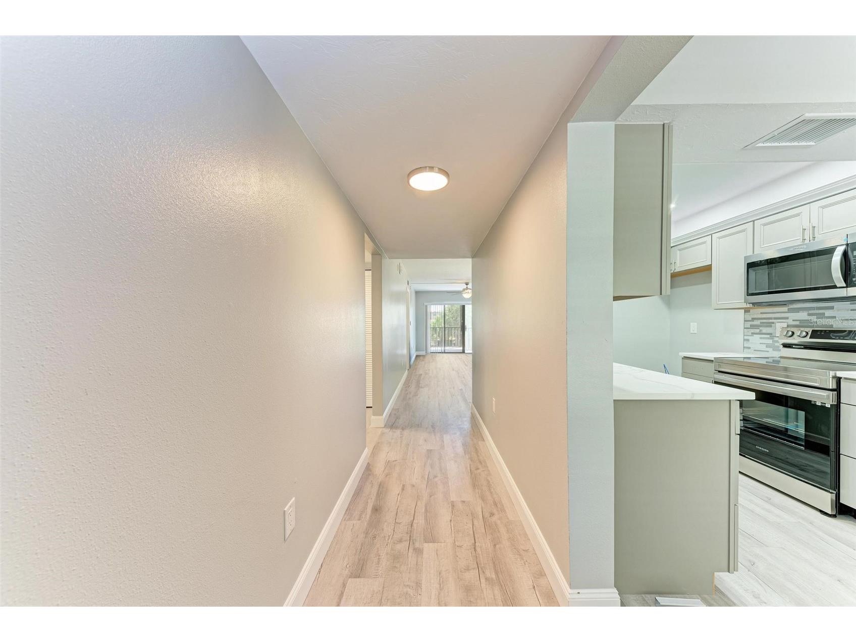 515 30th Avenue W #H201 Bradenton FL 34205 A4693022 image3