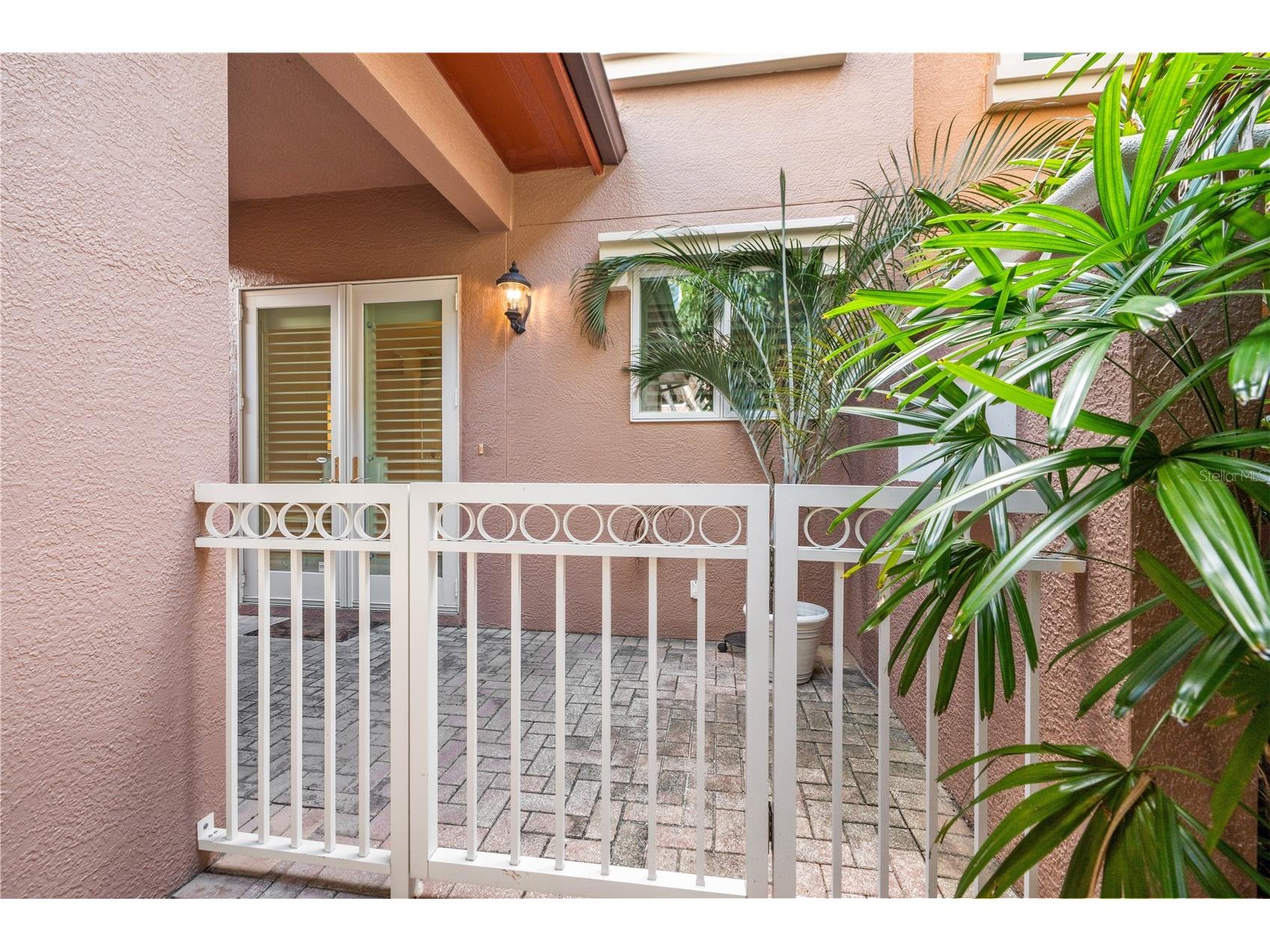 515 5th Avenue NE Saint Petersburg FL 33701 TB8443476 image17