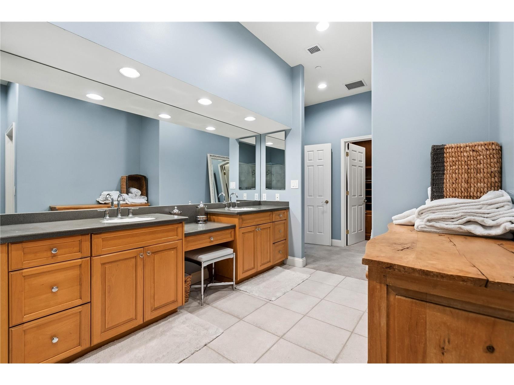 515 5th Avenue NE Saint Petersburg FL 33701 TB8443476 image65