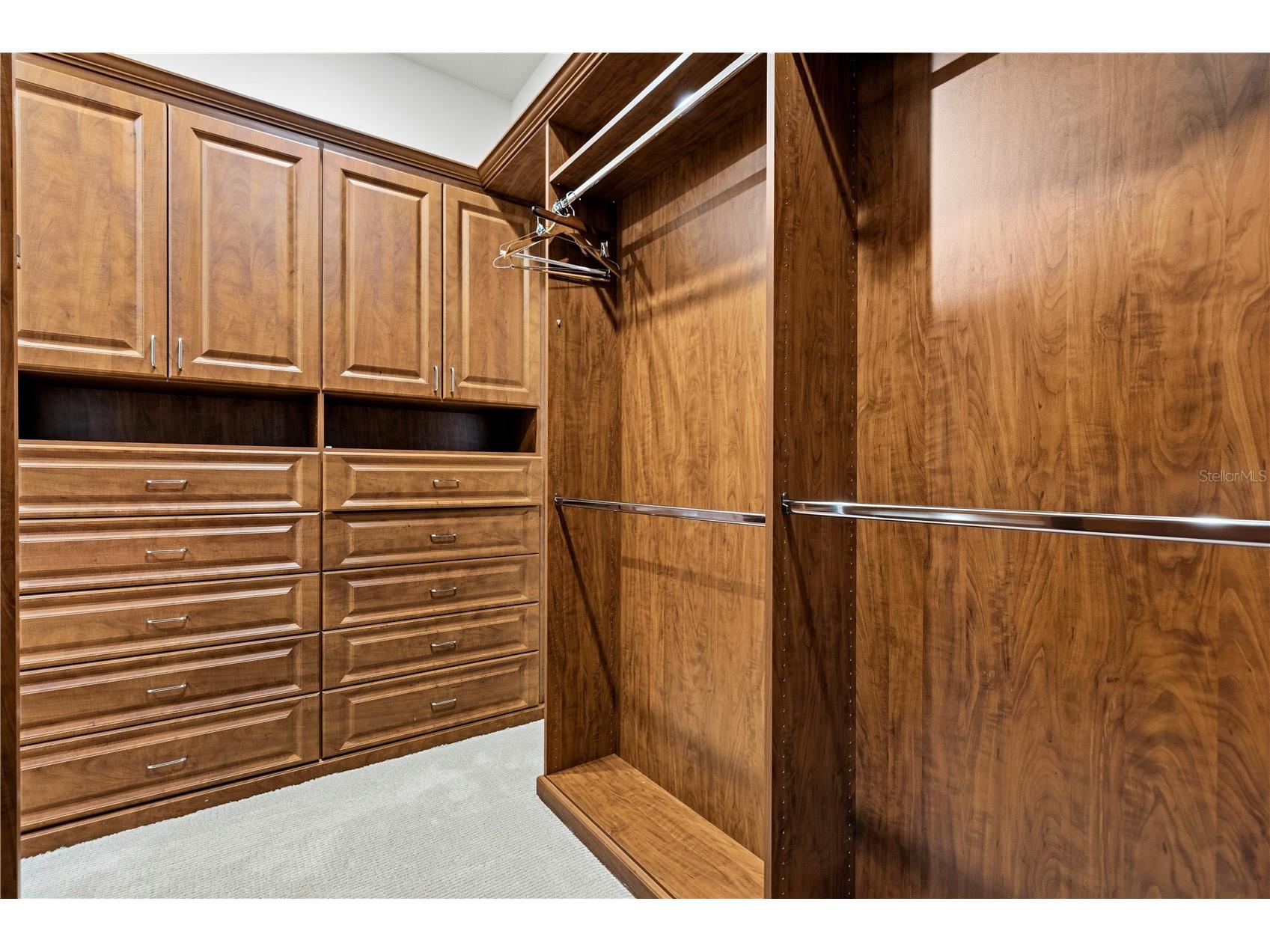 515 5th Avenue NE Saint Petersburg FL 33701 TB8443476 image71