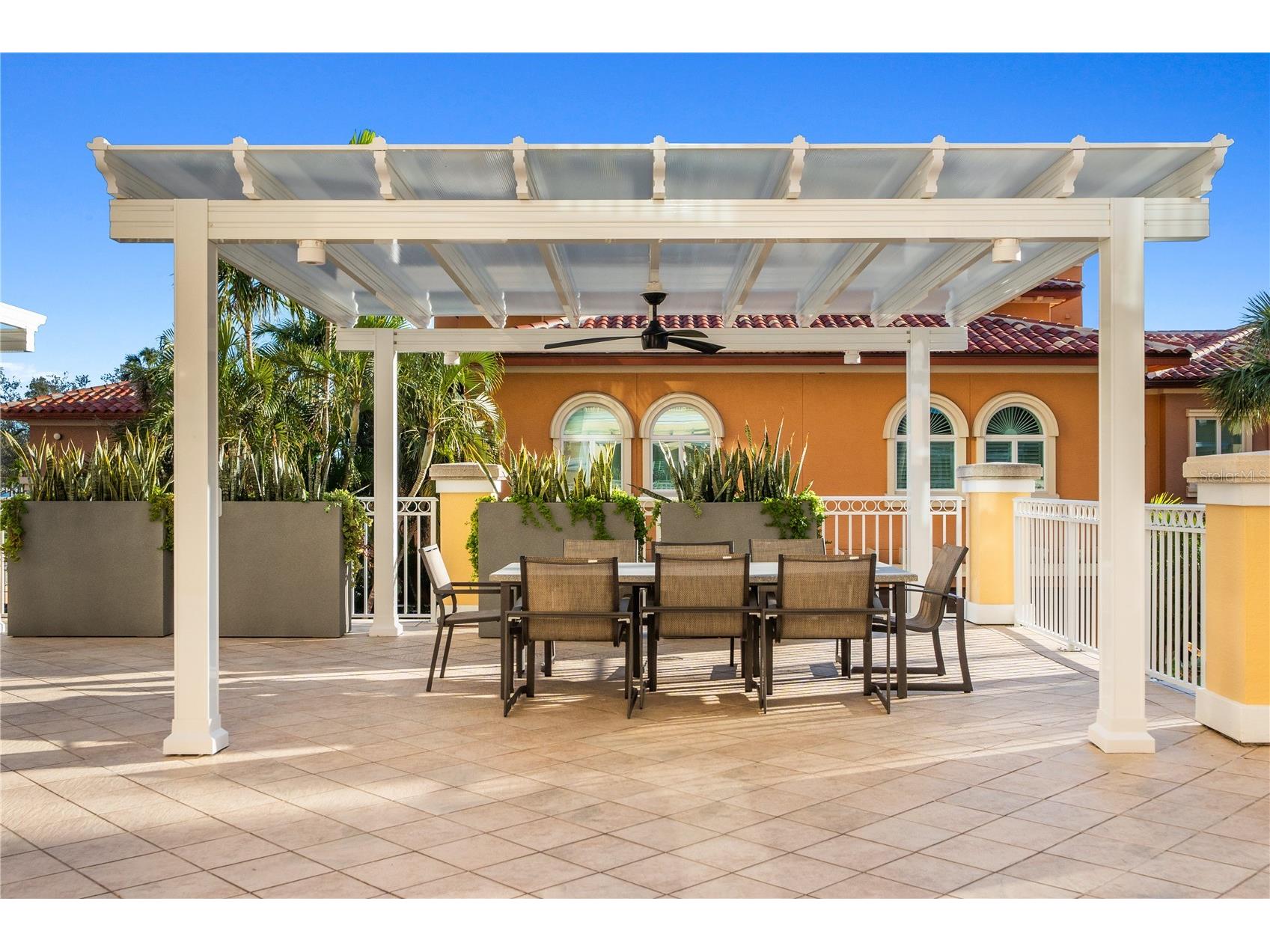 515 5th Avenue NE Saint Petersburg FL 33701 TB8443476 image82