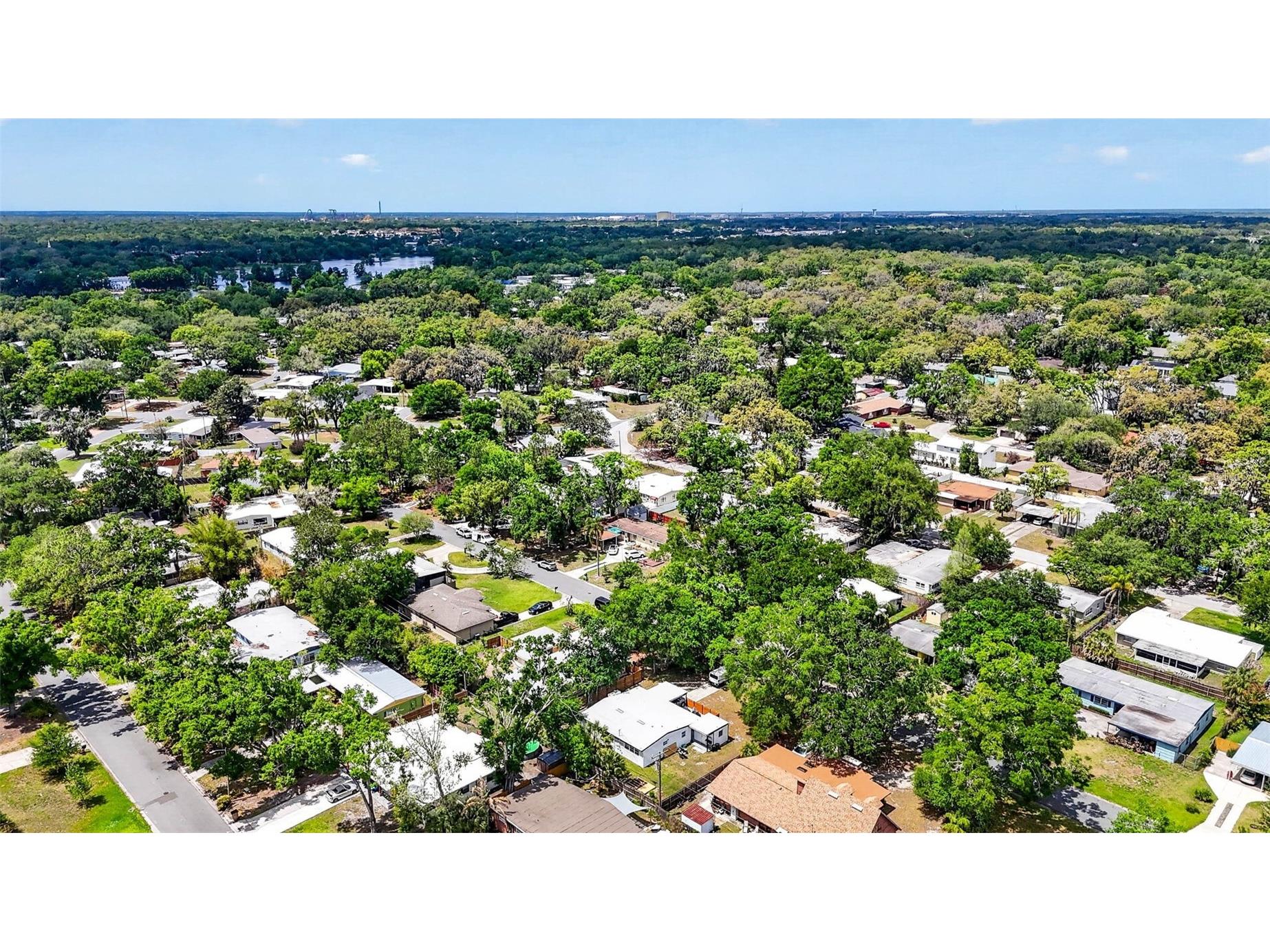515 Broxburn Avenue Temple Terrace FL 33617 TB8498432 image1