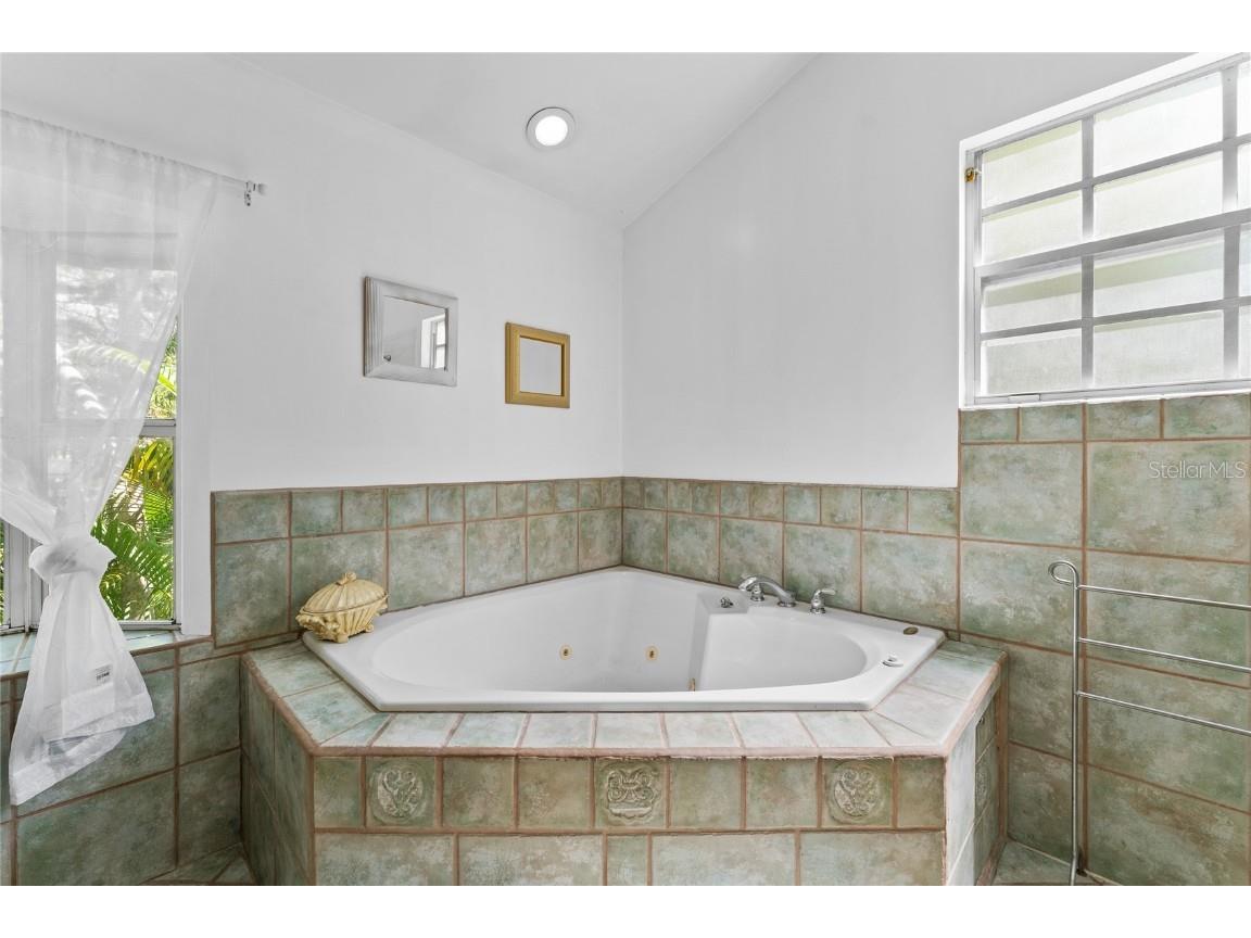 515 Crystal Beach Avenue Crystal Beach FL 34681 - THE GULF TB8425073 image4