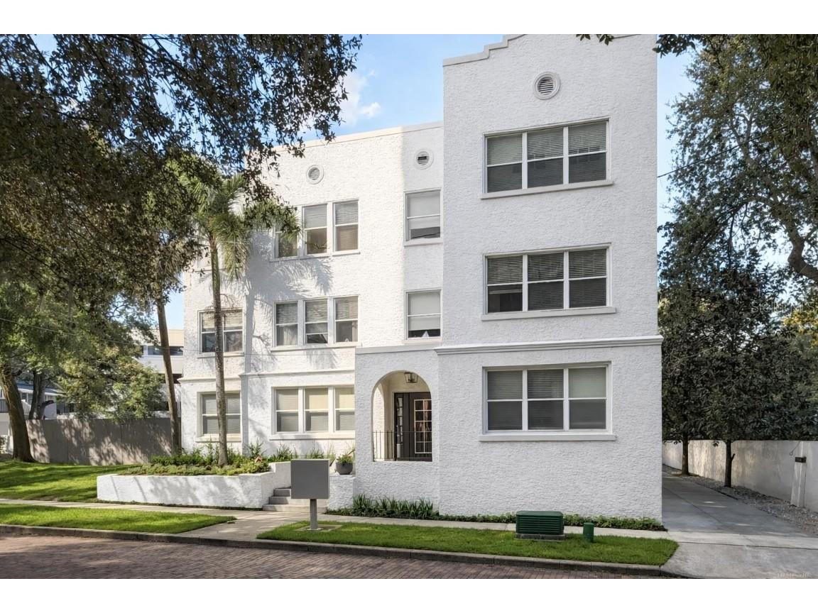 515 E Pine Street #6 Orlando FL 32801 - LAKE EOLA O6359860 image1