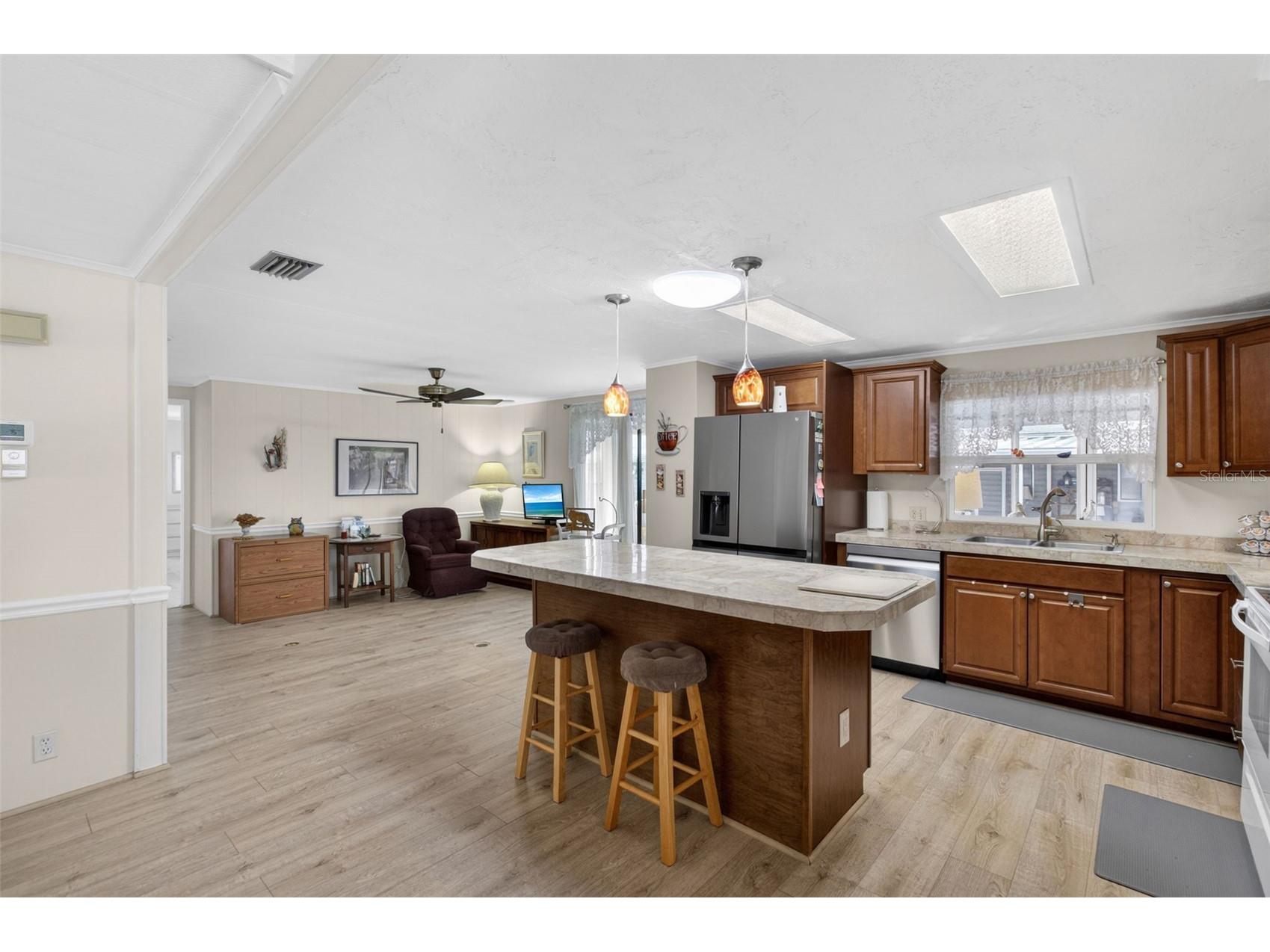 515 El Prado North Port FL 34287 TB8485499 image8