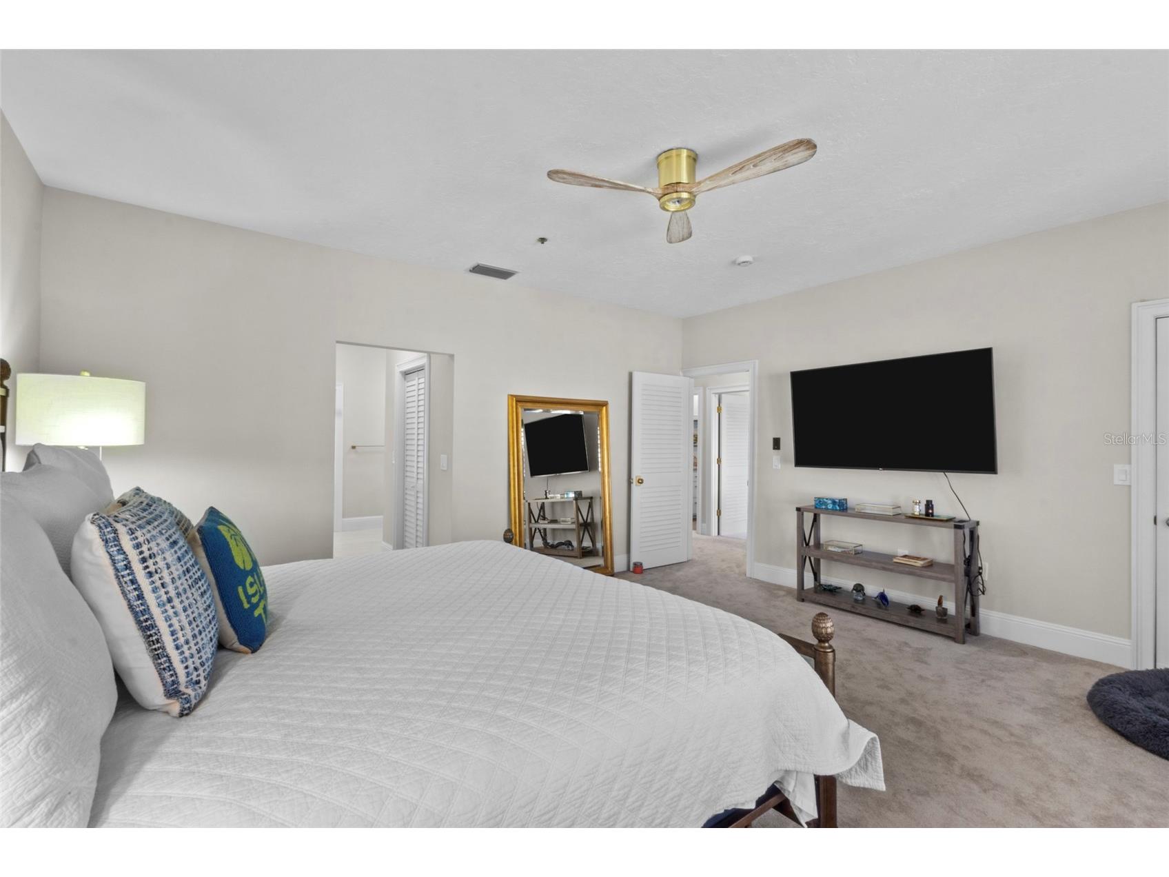 515 Forest Way Longboat Key FL 34228 - SARASOTA BAY A4679679 image21