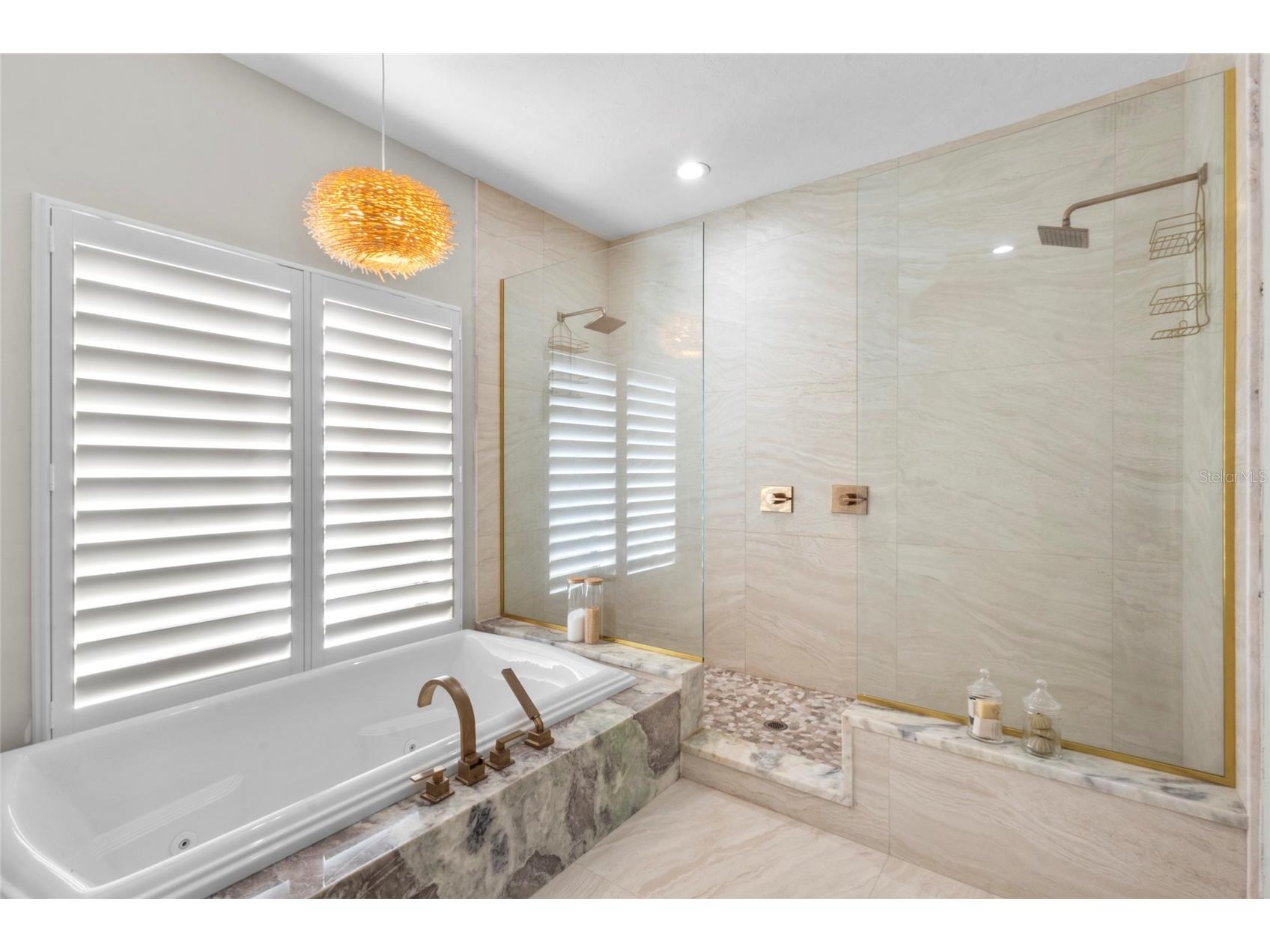 515 Forest Way Longboat Key FL 34228 - SARASOTA BAY A4679679 image24