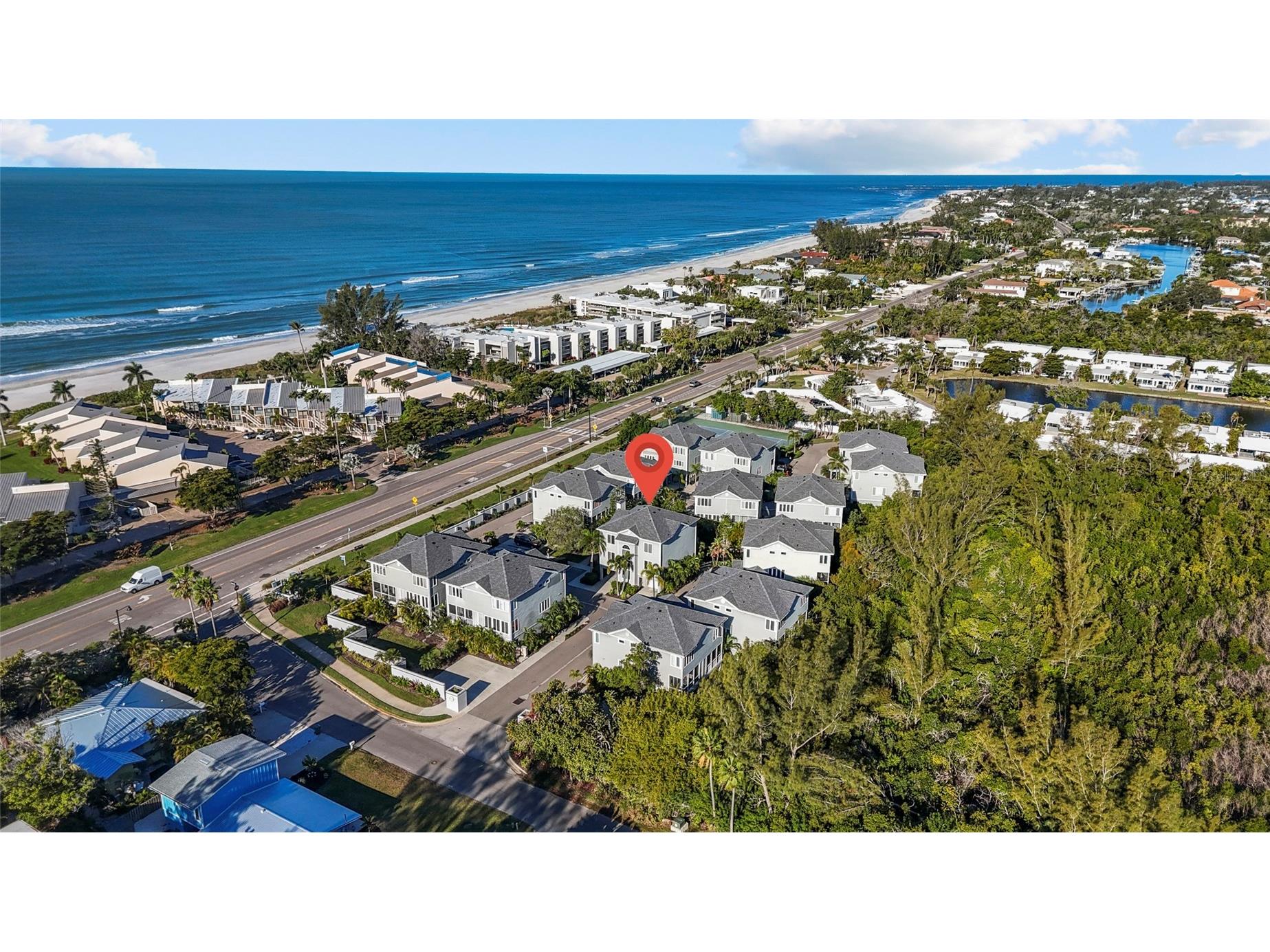 515 Forest Way Longboat Key FL 34228 - SARASOTA BAY A4679679 image3