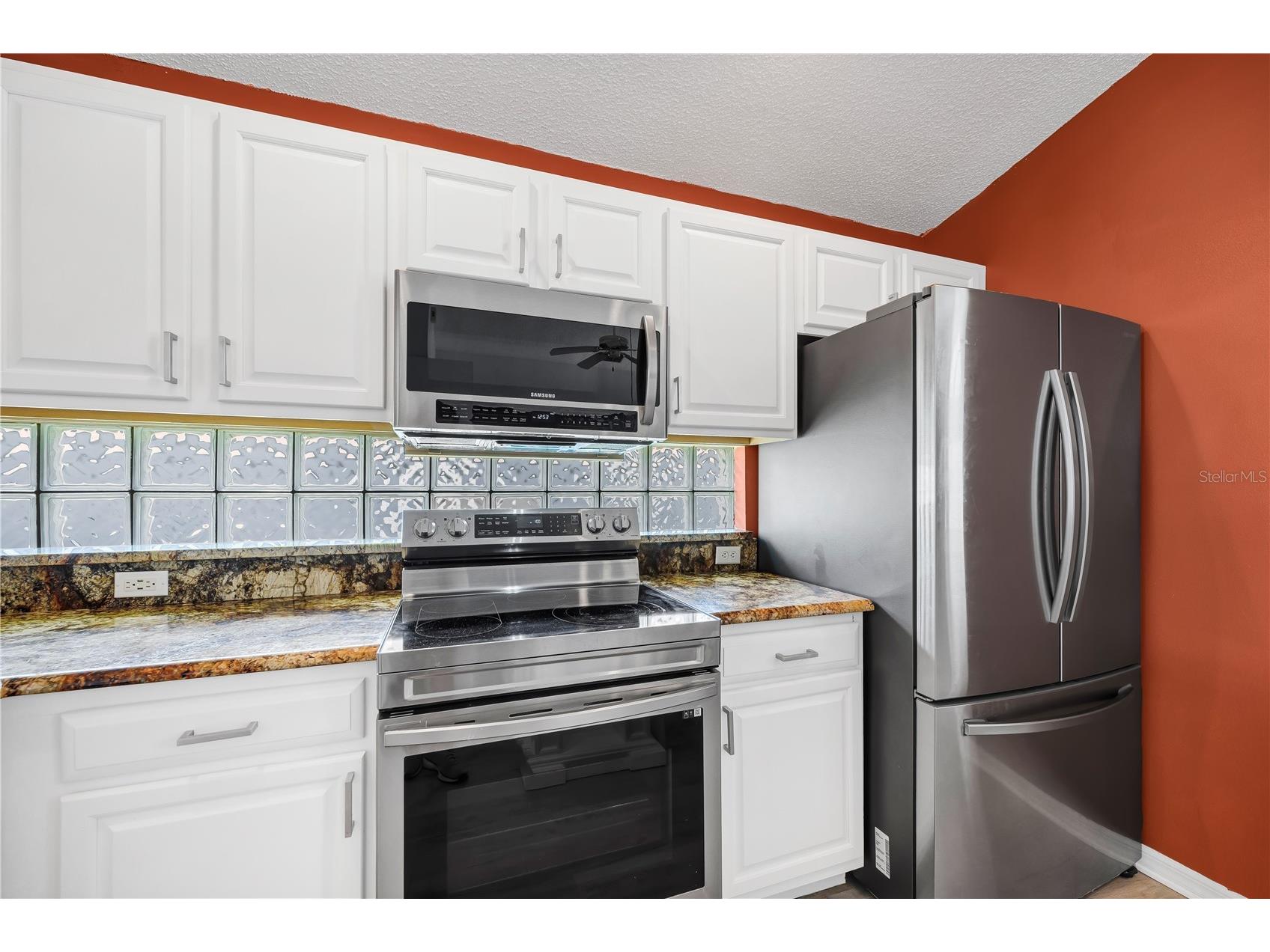515 Lake Davenport Boulevard Davenport FL 33897 S5148532 image15