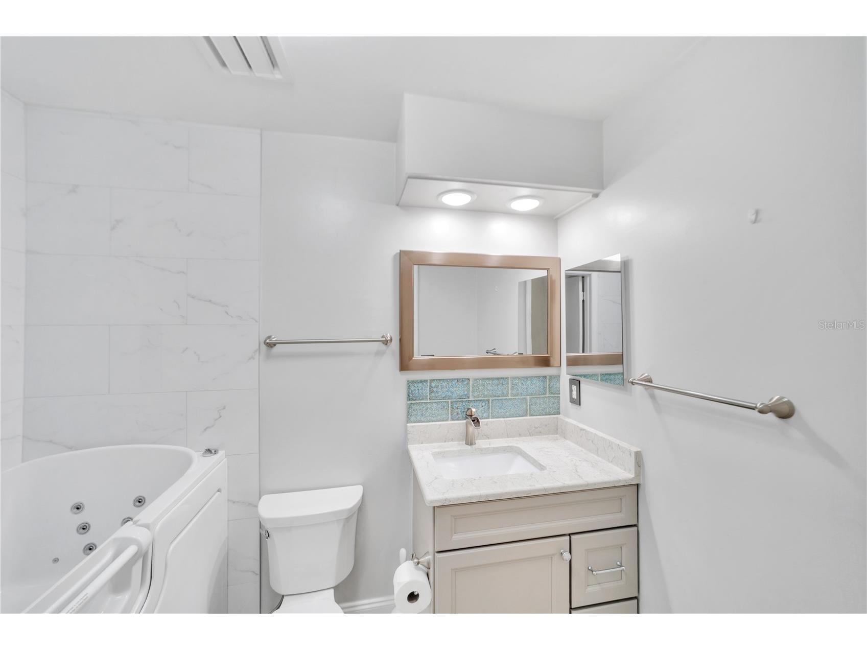 515 Leffingwell Avenue #116 Ellenton FL 34222 P4939224 image44