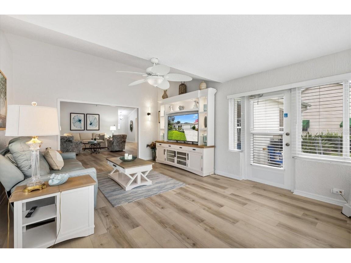 515 Loma Paseo Drive Lady Lake FL 32159 G5103876 image17