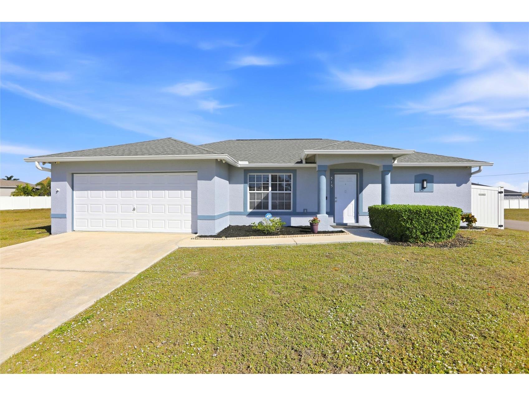 515 NE 5th Place Cape Coral FL 33909 A4680888 image1