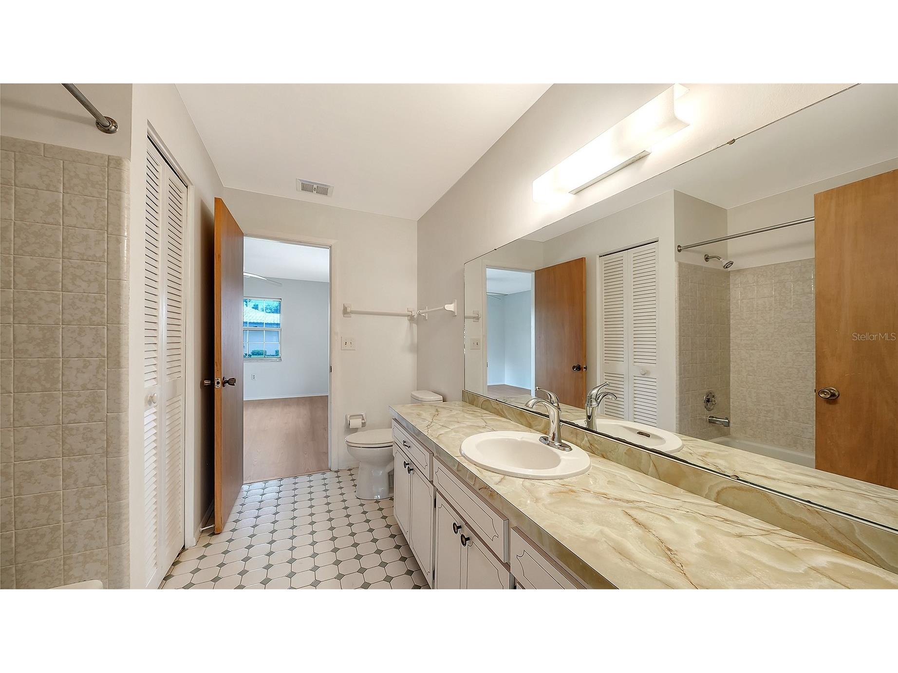 515 Rousseau Drive Nokomis FL 34275 A4699428 image21