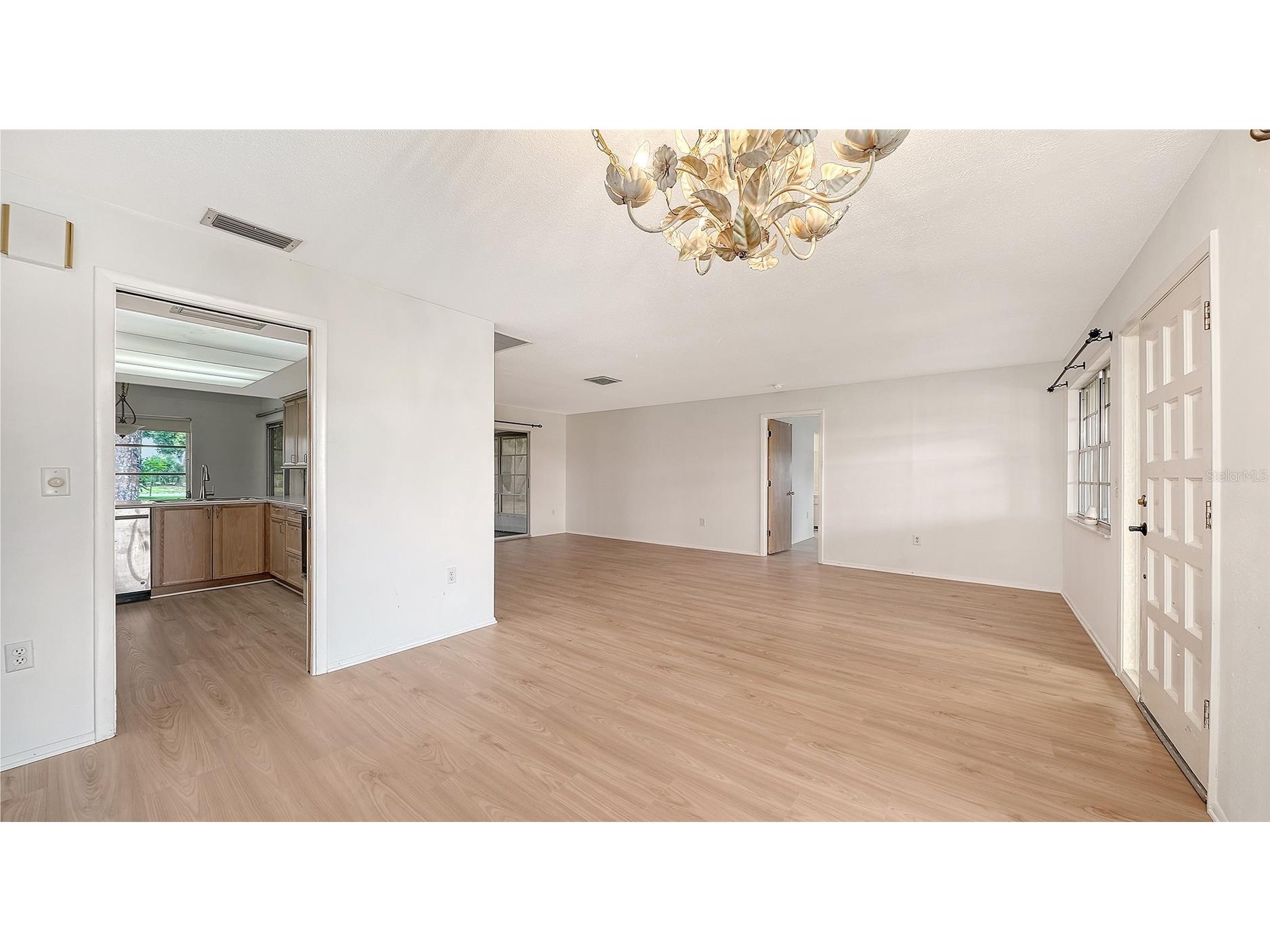515 Rousseau Drive Nokomis FL 34275 A4699428 image9