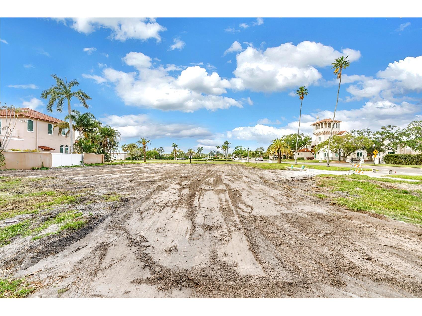 515 Snell Isle Boulevard NE Saint Petersburg FL 33704 TB8493791 image1