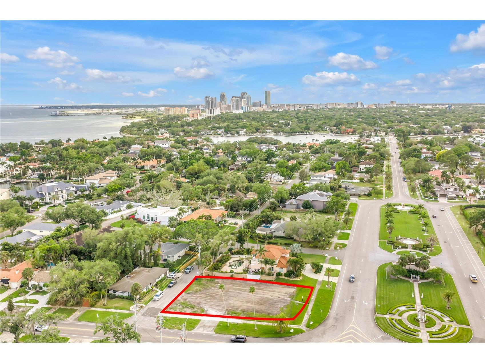 515 Snell Isle Boulevard NE Saint Petersburg FL 33704 TB8493791 image8