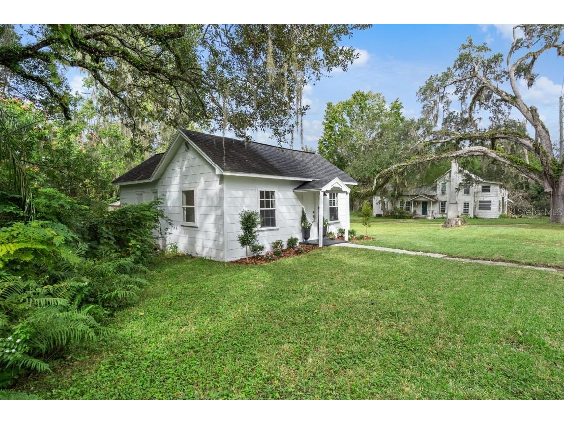 515 Stafford Avenue Brooksville FL 34601 W7880325 image3