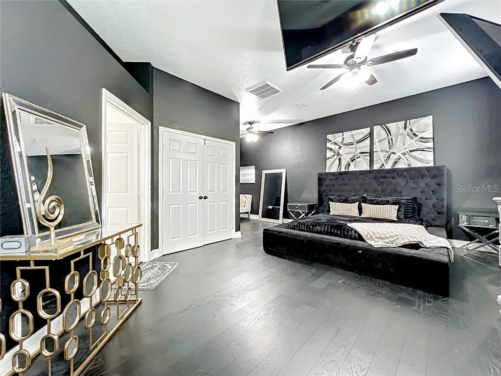 515 Villa Treviso Court Apollo Beach FL 33572 TB8415387 image17