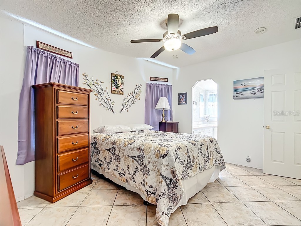 515 Village Boulevard Frostproof FL 33843 TB8415823 image16