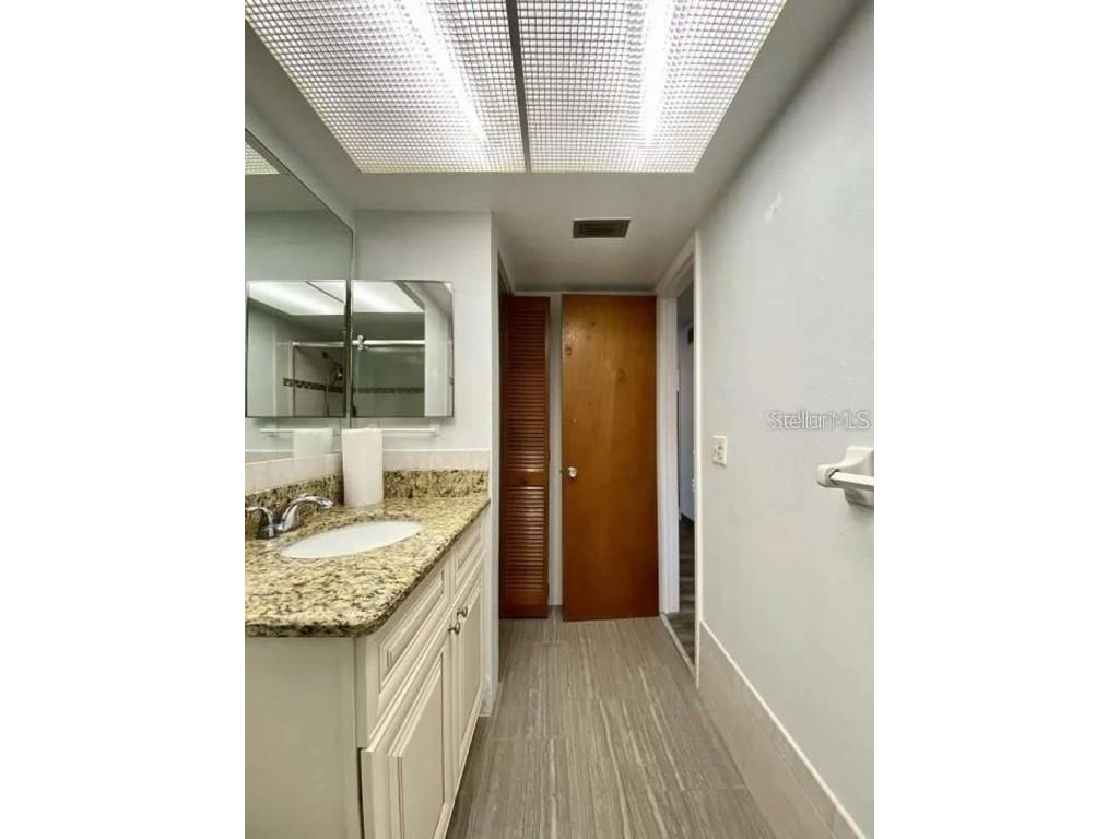 5150 10th Avenue N #106 Saint Petersburg FL 33710 TB8441872 image20