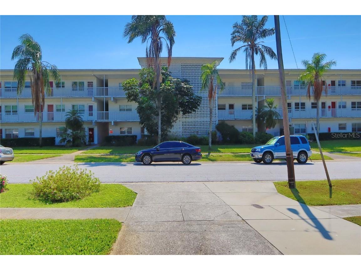 5150 10th Avenue N #111 Saint Petersburg FL 33710 T3432289 image1