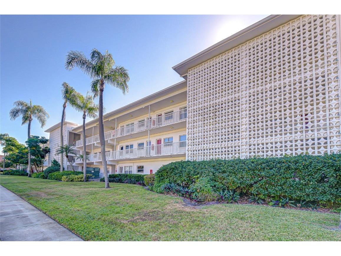 5150 10th Avenue N #211 Saint Petersburg FL 33710 TB8448966 image1