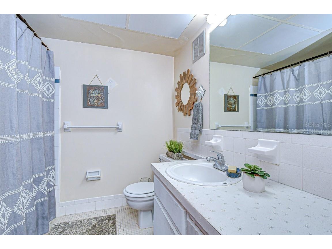 5150 10th Avenue N #211 Saint Petersburg FL 33710 TB8448966 image13