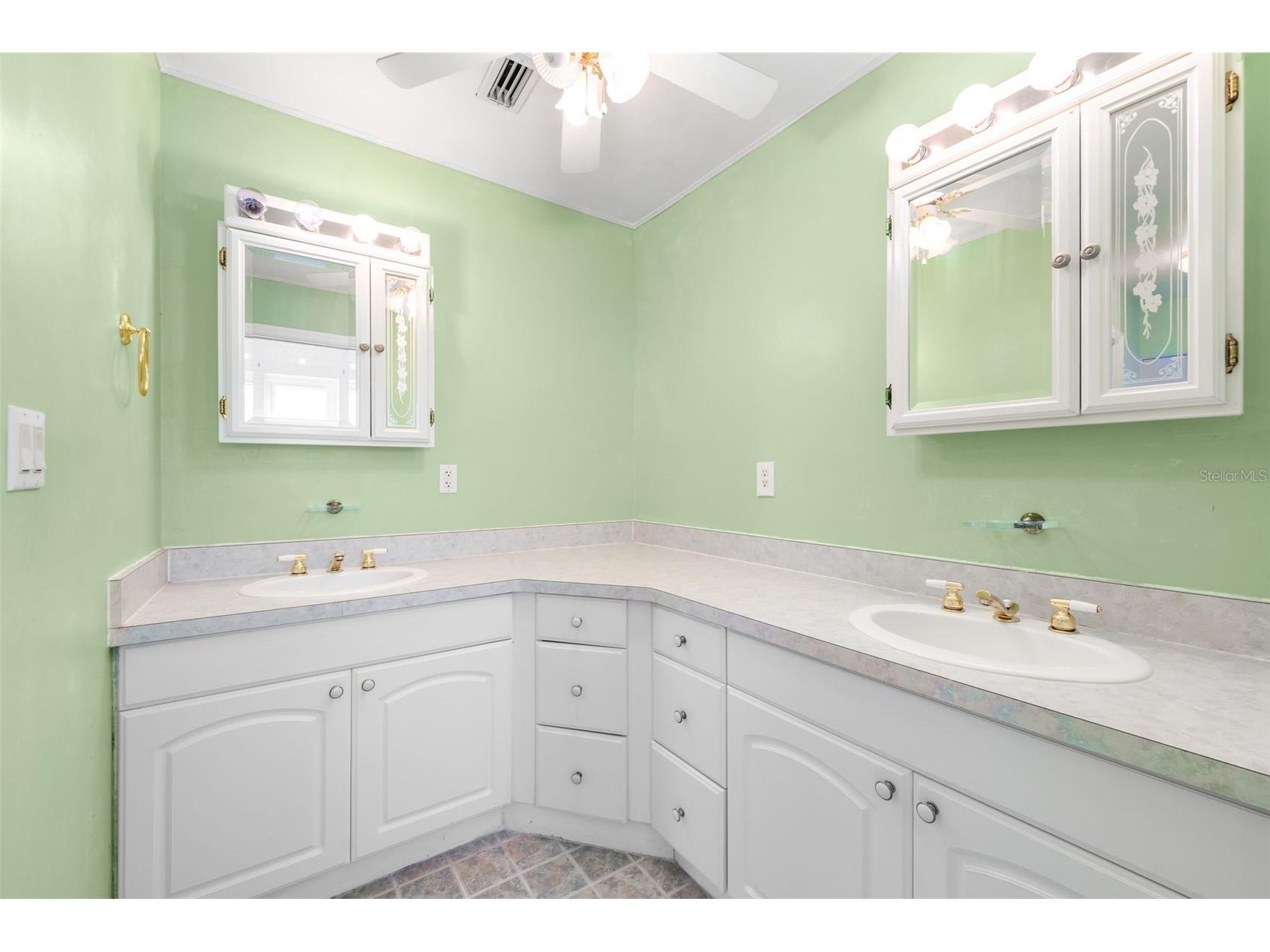 5150 NE 56th Street High Springs FL 32643 GC537815 image14