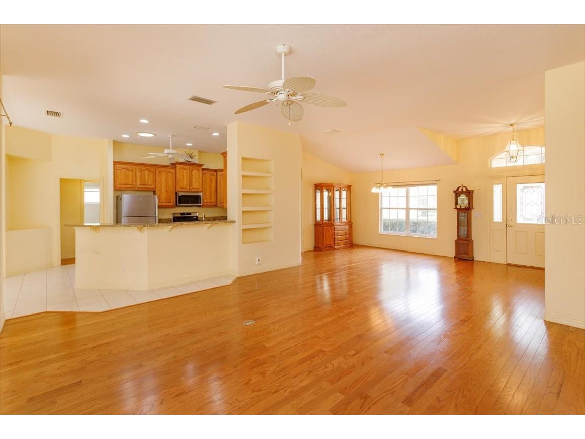 5151 Indian Ocean Loop Tavares FL 32778 O6349567 image15