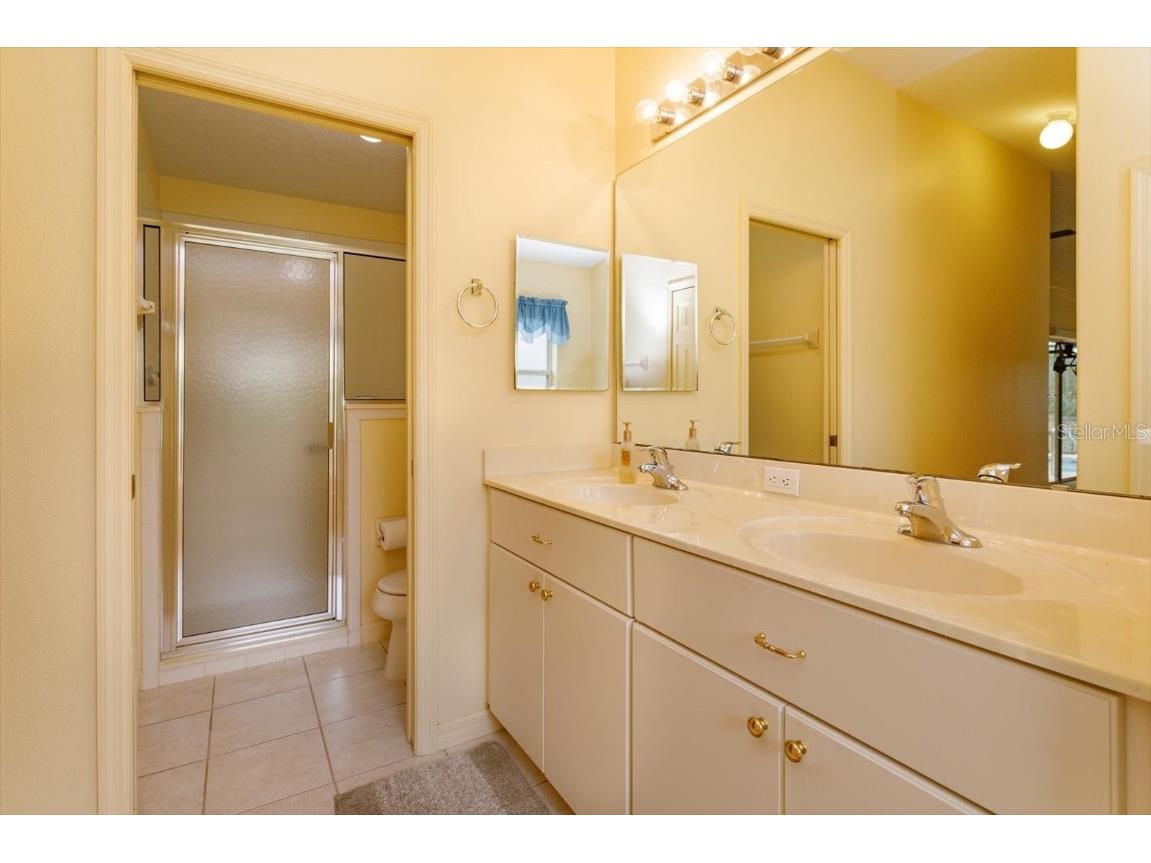 5151 Indian Ocean Loop Tavares FL 32778 O6349567 image18