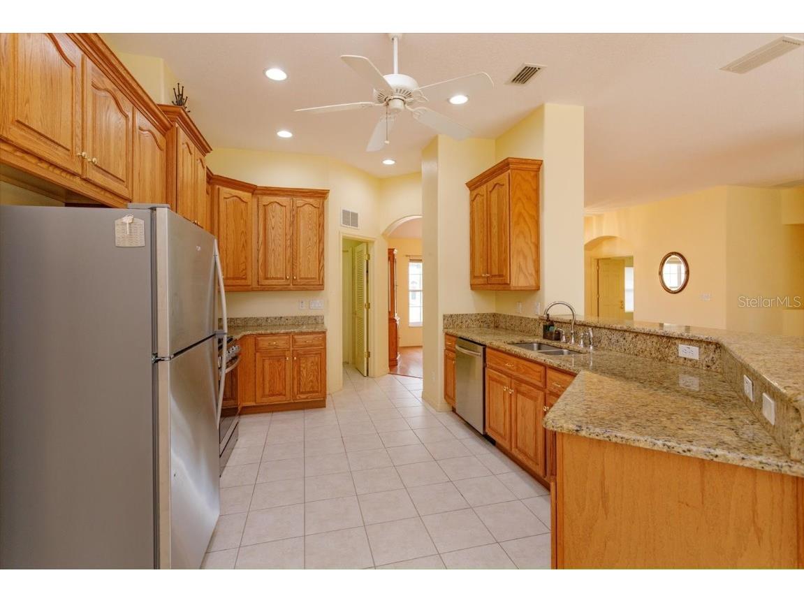 5151 Indian Ocean Loop Tavares FL 32778 O6349567 image7