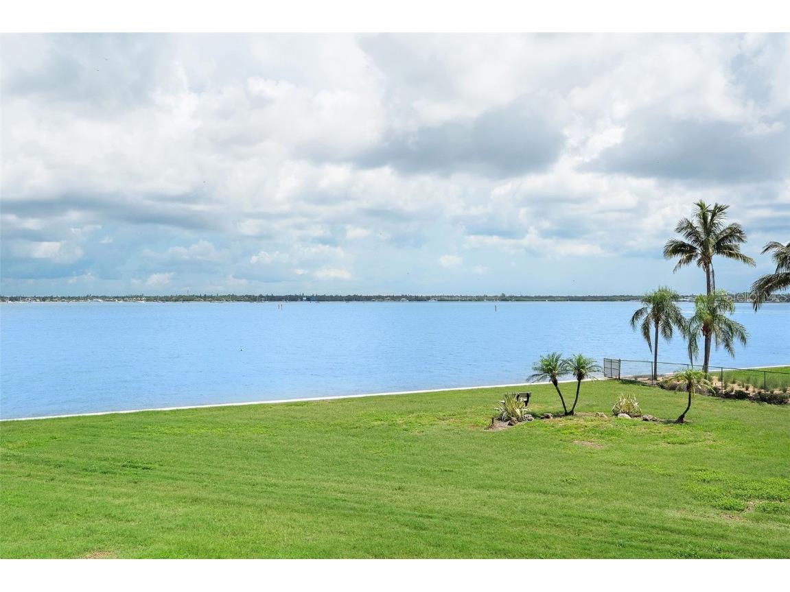 5151 Isla Key Boulevard S #220 Saint Petersburg FL 33715 - BOCA CIEGA BAY TB8405480 image6