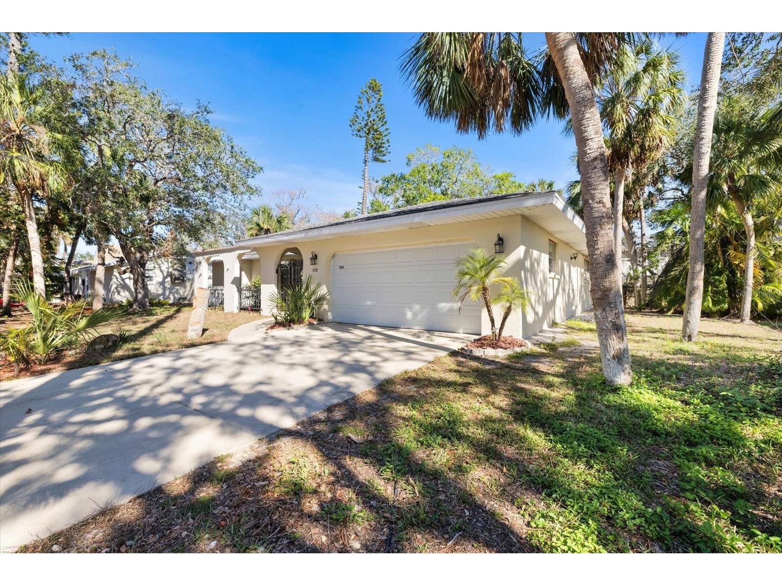 5151 Oakmont Place Sarasota FL 34242 A4692892 image1
