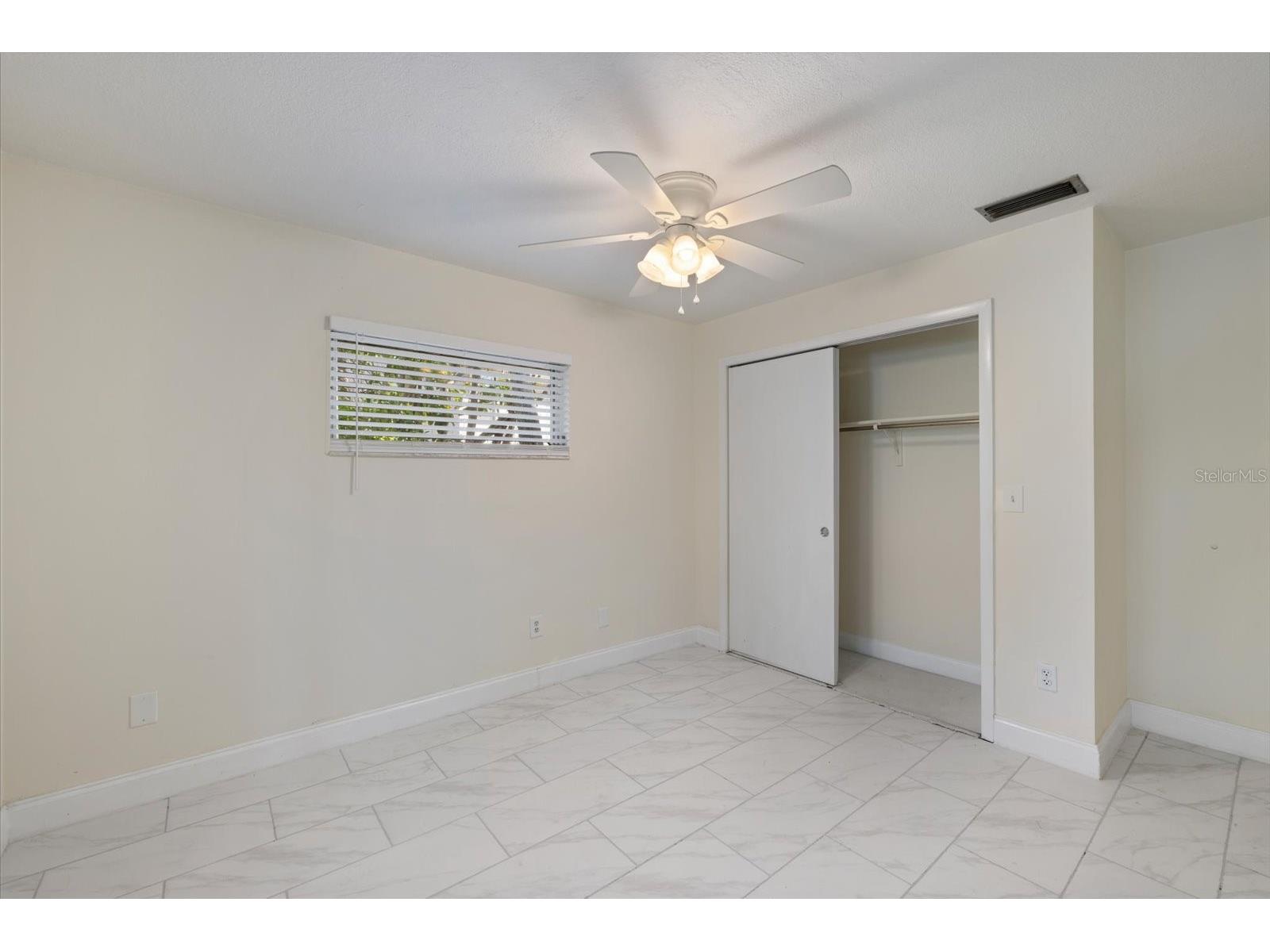 5151 Oakmont Place Sarasota FL 34242 A4692892 image27