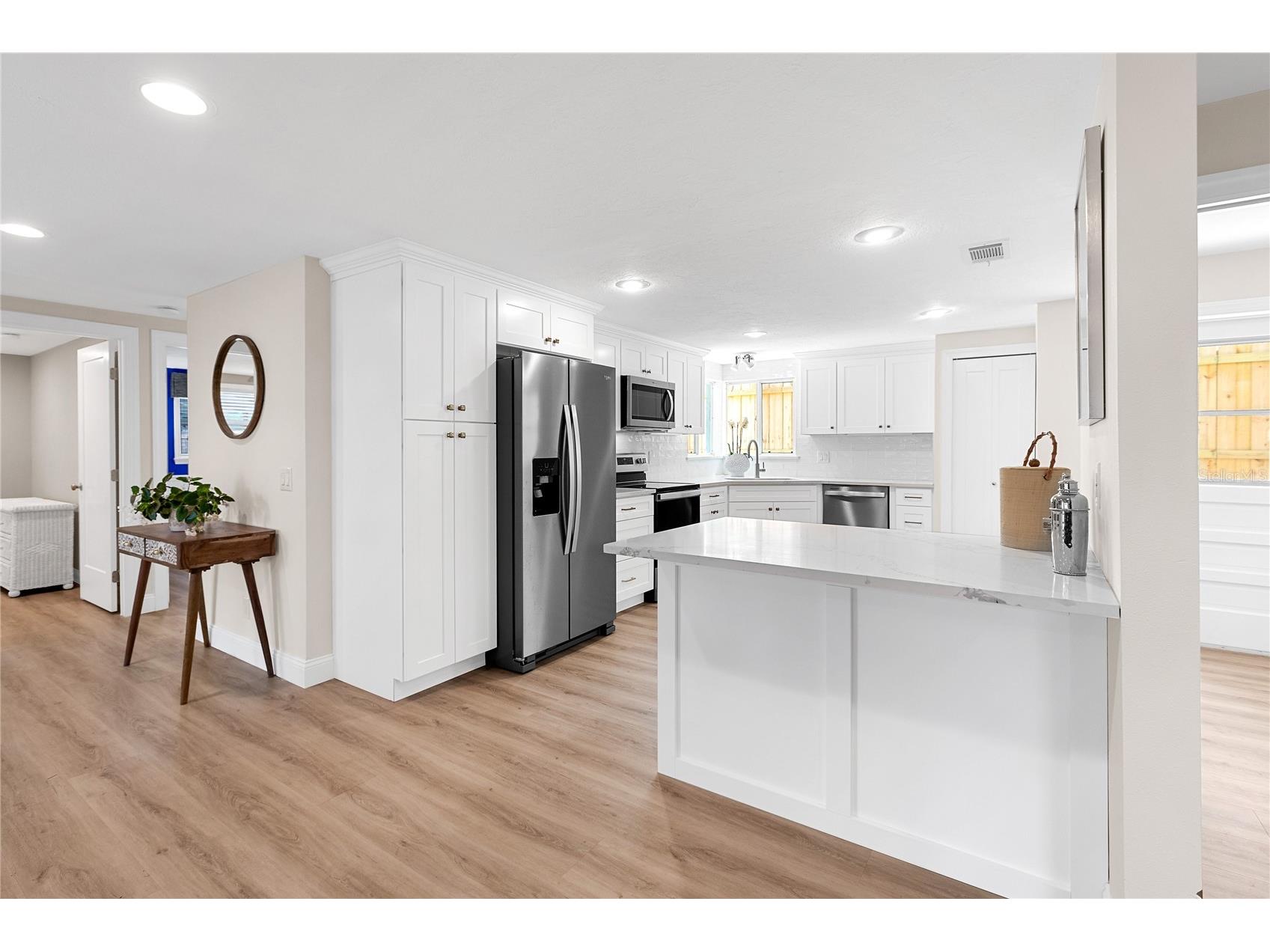 5151 Saint Albans Avenue Sarasota FL 34242 A4666929 image11