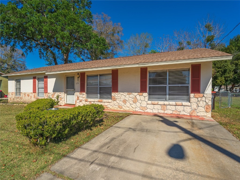 5151 SE 107th Place Belleview FL 34420 OM653257 image1