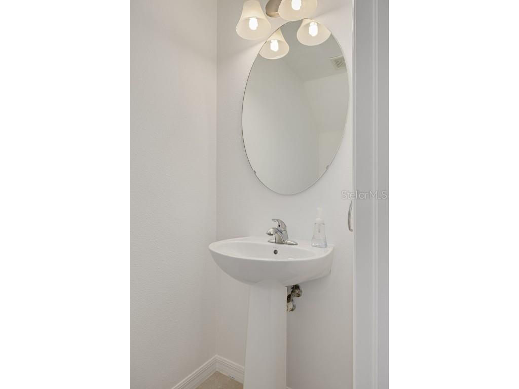 5152 Bay Isle Circle Clearwater FL 33760 TB8342430 image14