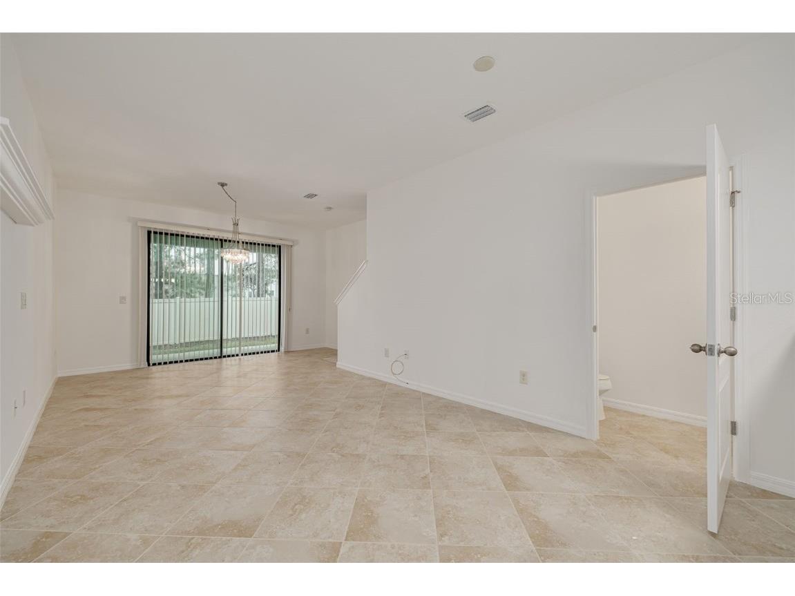 5152 Bay Isle Circle Clearwater FL 33760 TB8342430 image5