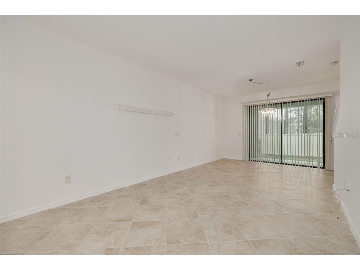 5152 Bay Isle Circle Clearwater FL 33760 TB8342430 image6