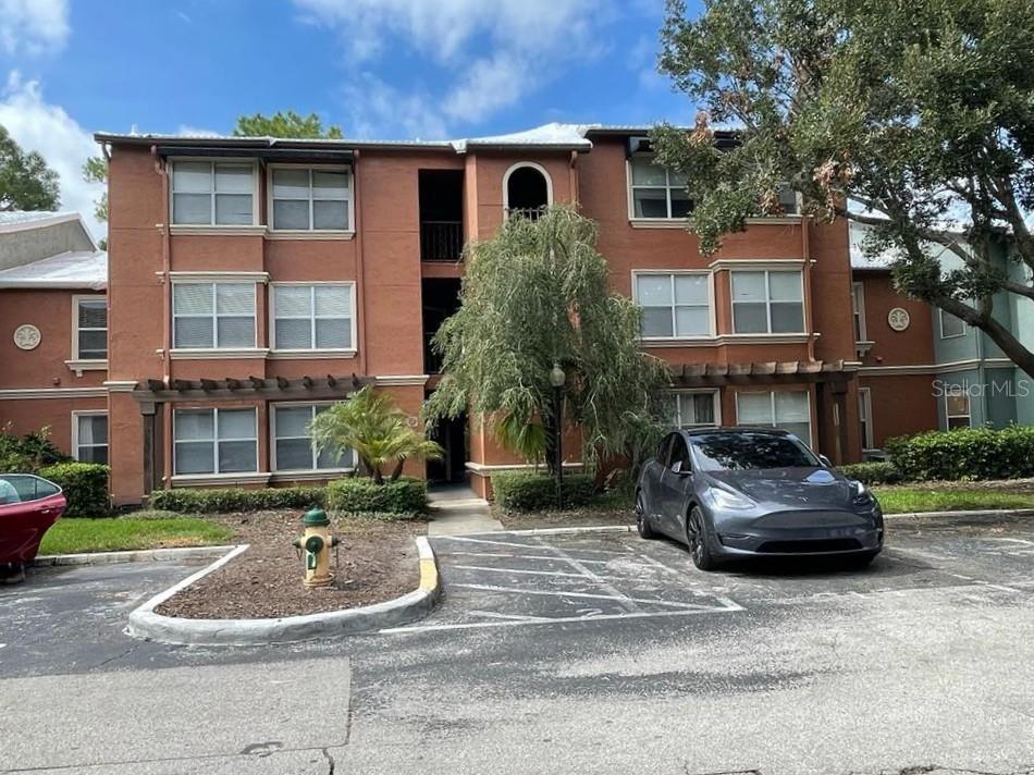 5152 Conroy Road #13 Orlando FL 32811 O6145357 image1