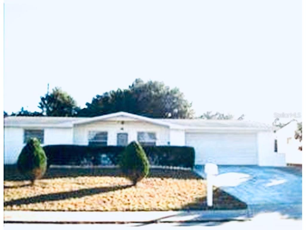 5152 Manor Drive New Port Richey FL 34652 A4581983 image1
