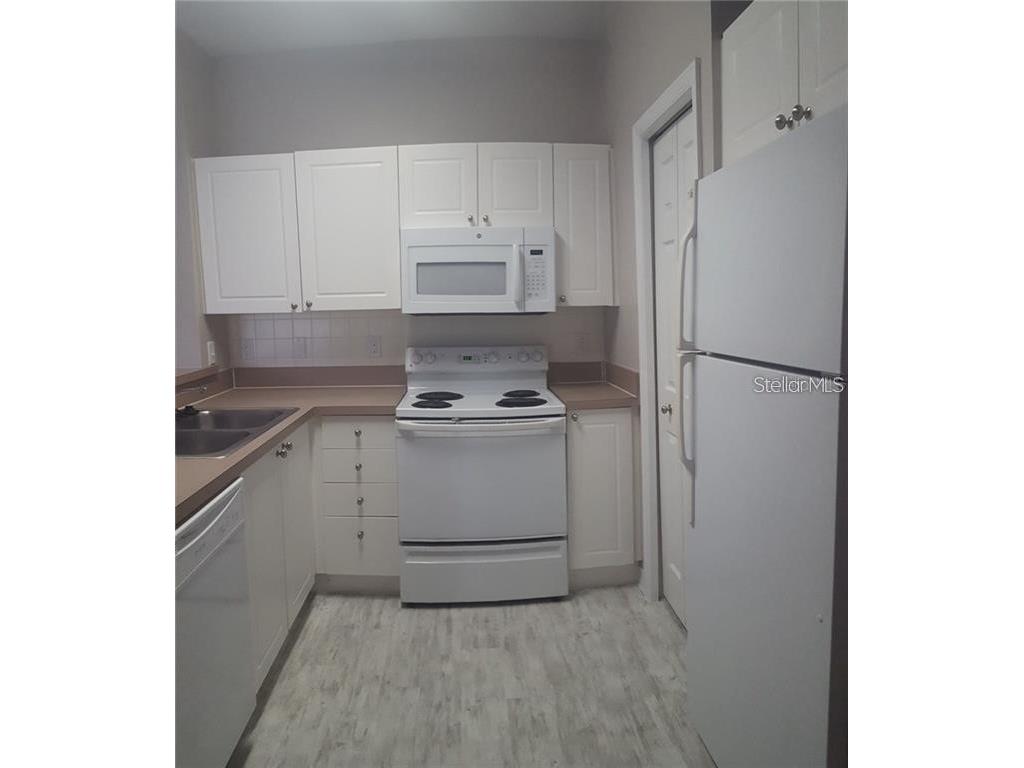 5152 Northridge Road #204 Sarasota FL 34238 A4695868 image2