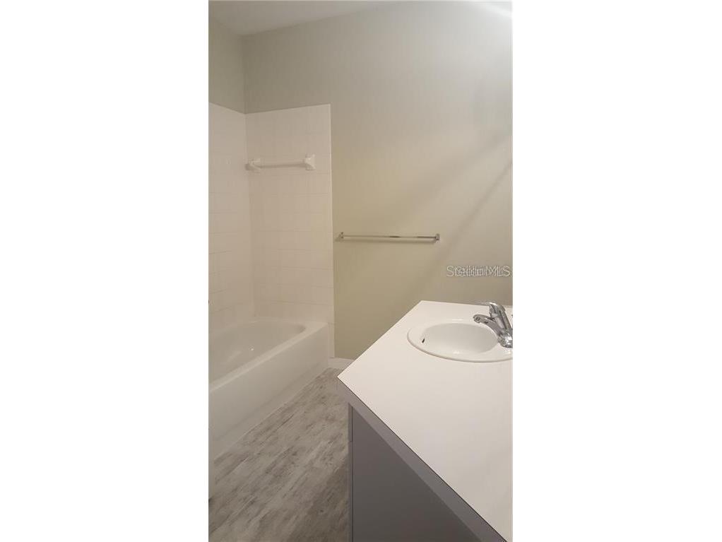 5152 Northridge Road #204 Sarasota FL 34238 A4695868 image8