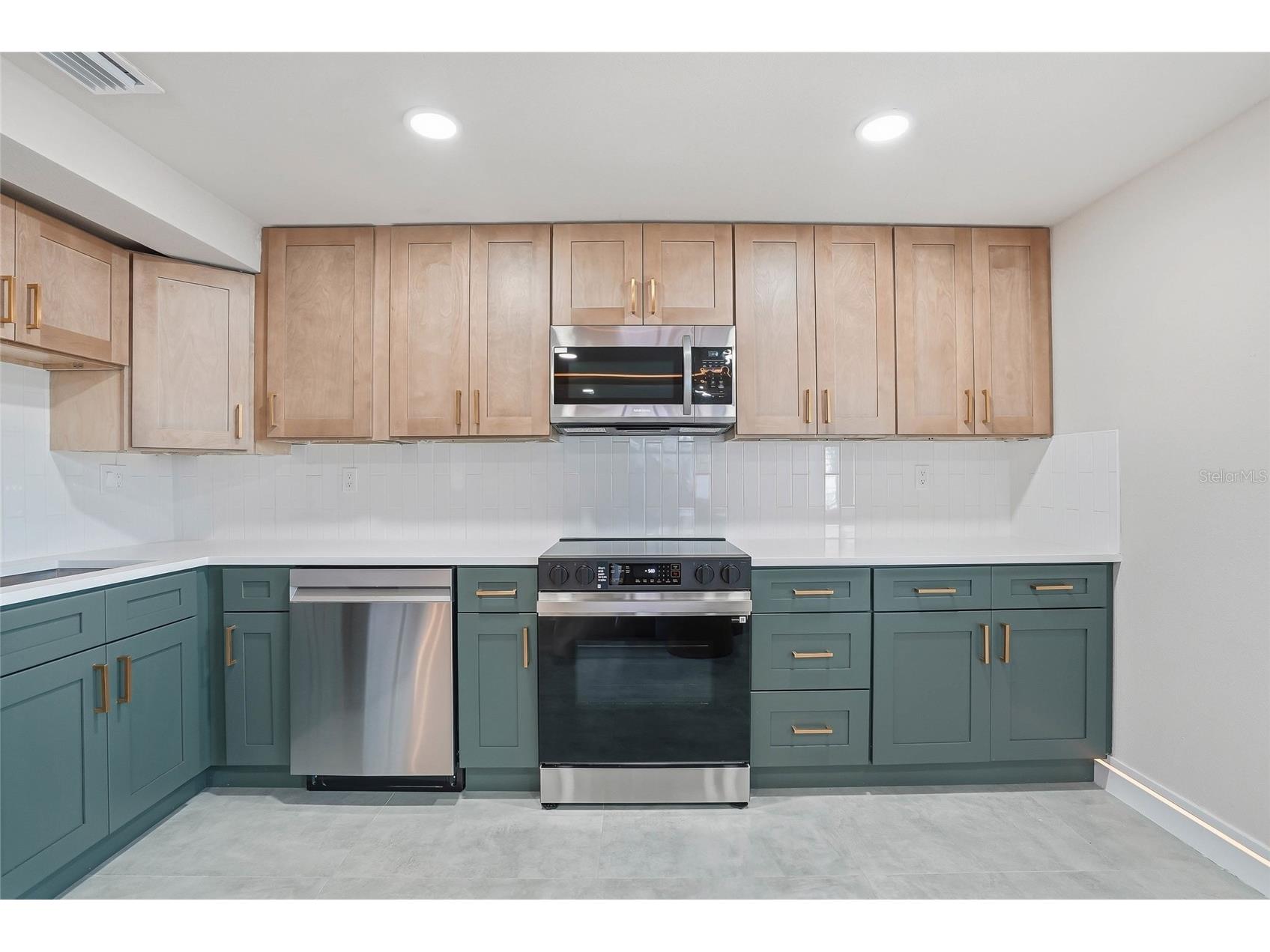 5153 Bay Boulevard Port Richey FL 34668 TB8508063 image22