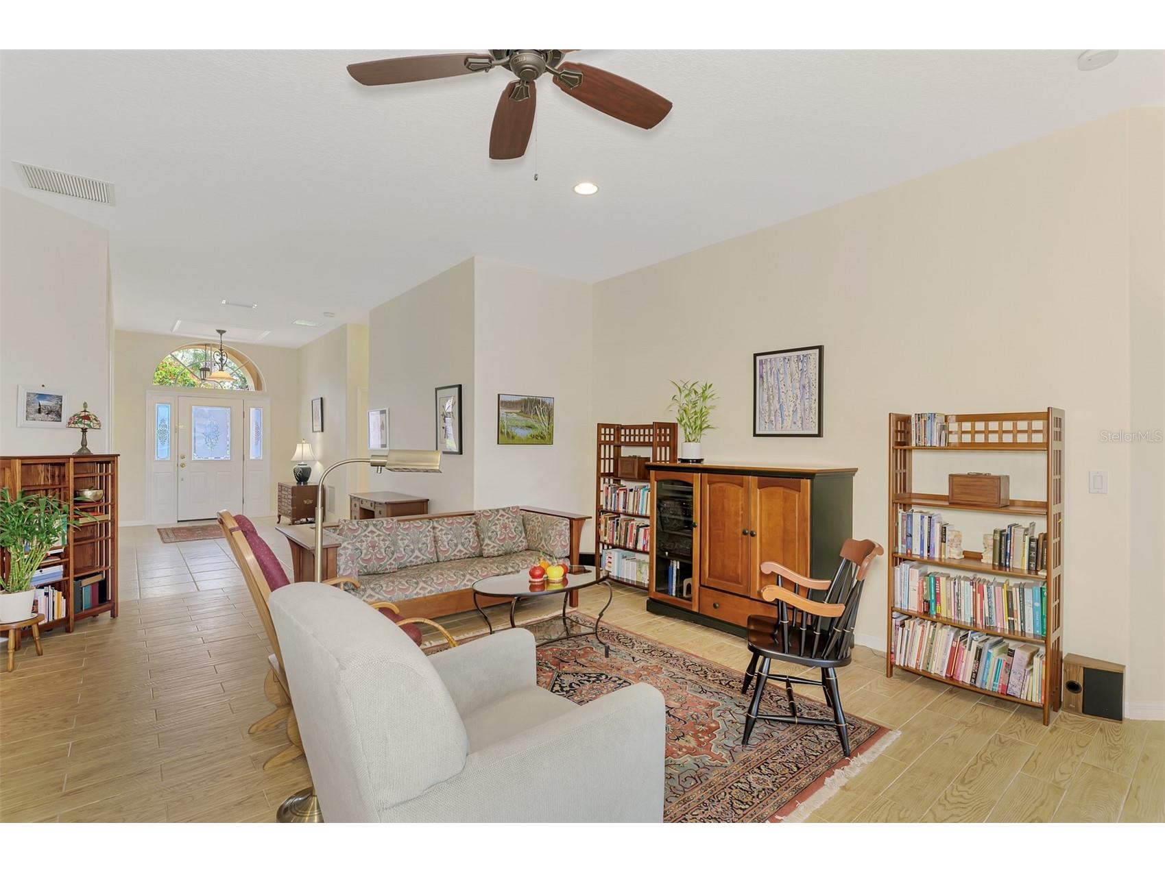 5153 Highbury Circle Sarasota FL 34238 A4698015 image19