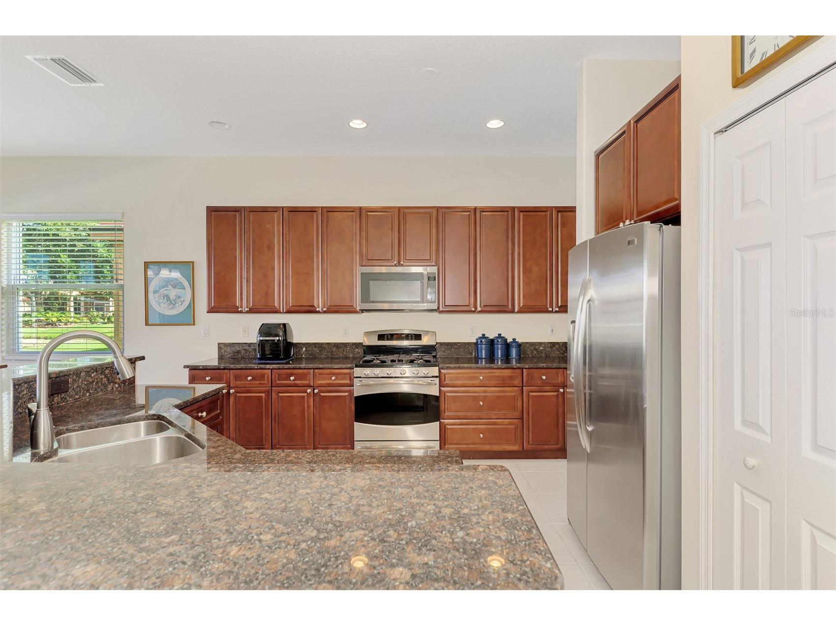 5153 Highbury Circle Sarasota FL 34238 A4698015 image23