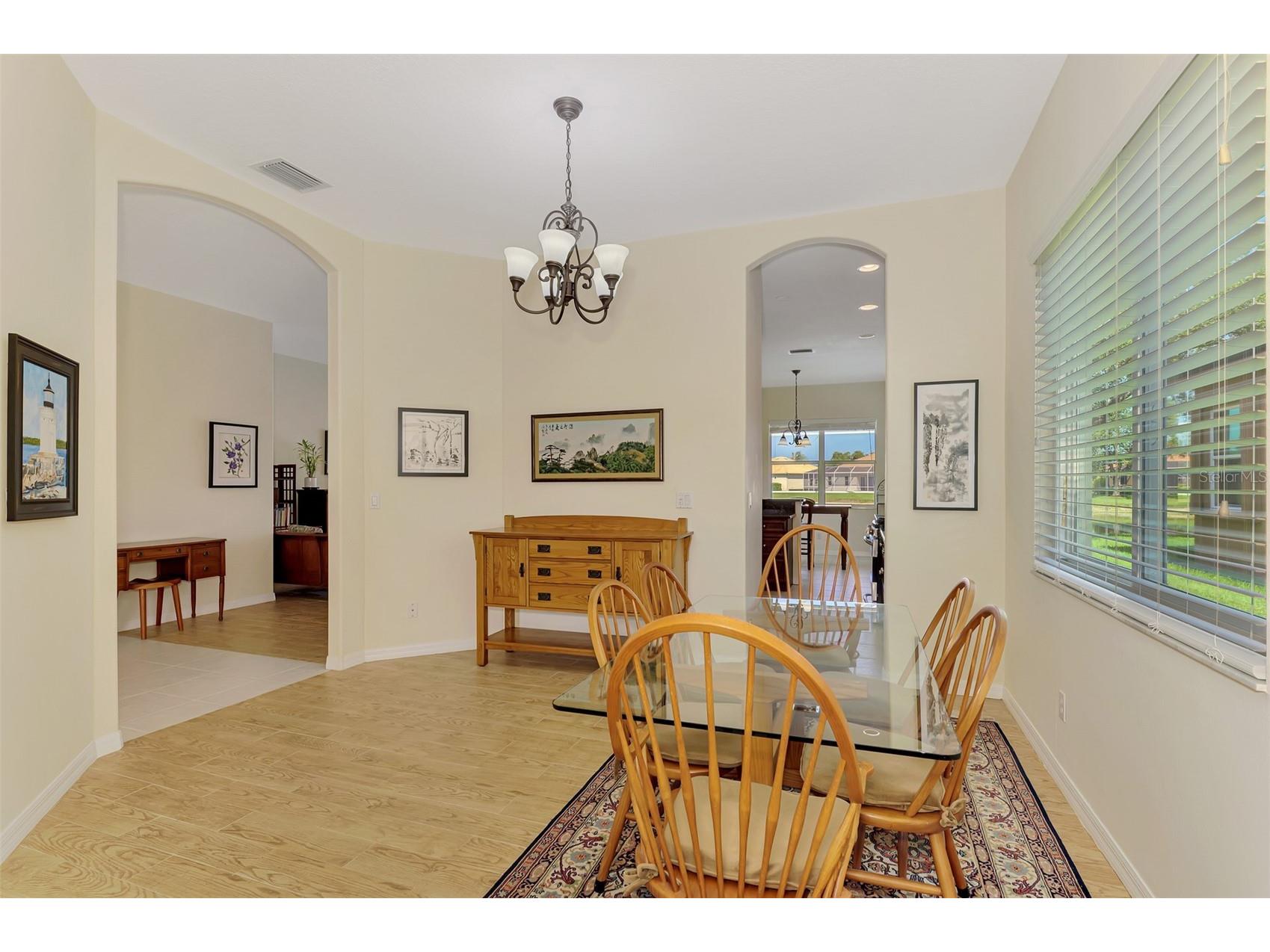 5153 Highbury Circle Sarasota FL 34238 A4698015 image38