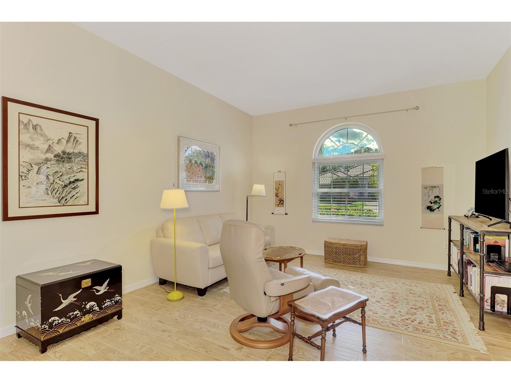 5153 Highbury Circle Sarasota FL 34238 A4698015 image40