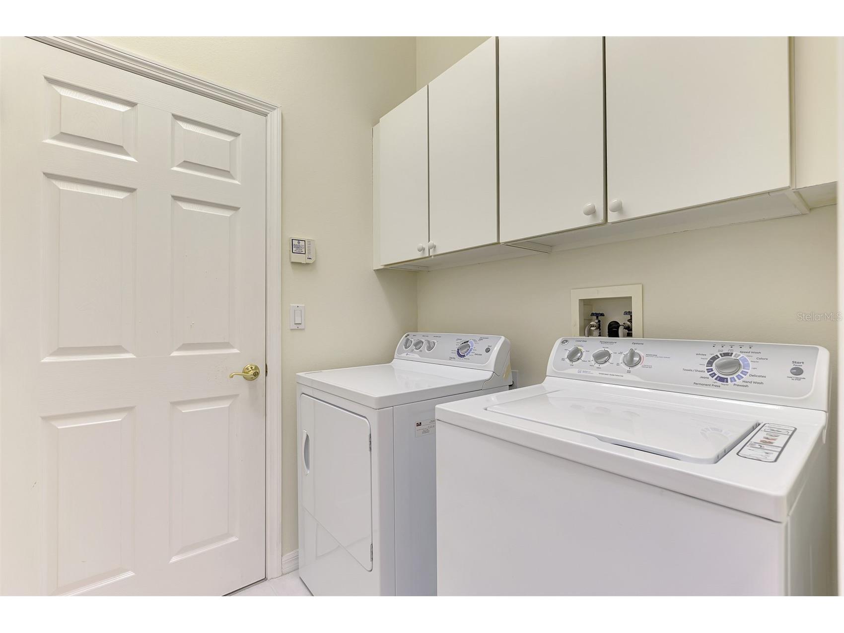 5153 Highbury Circle Sarasota FL 34238 A4698015 image56