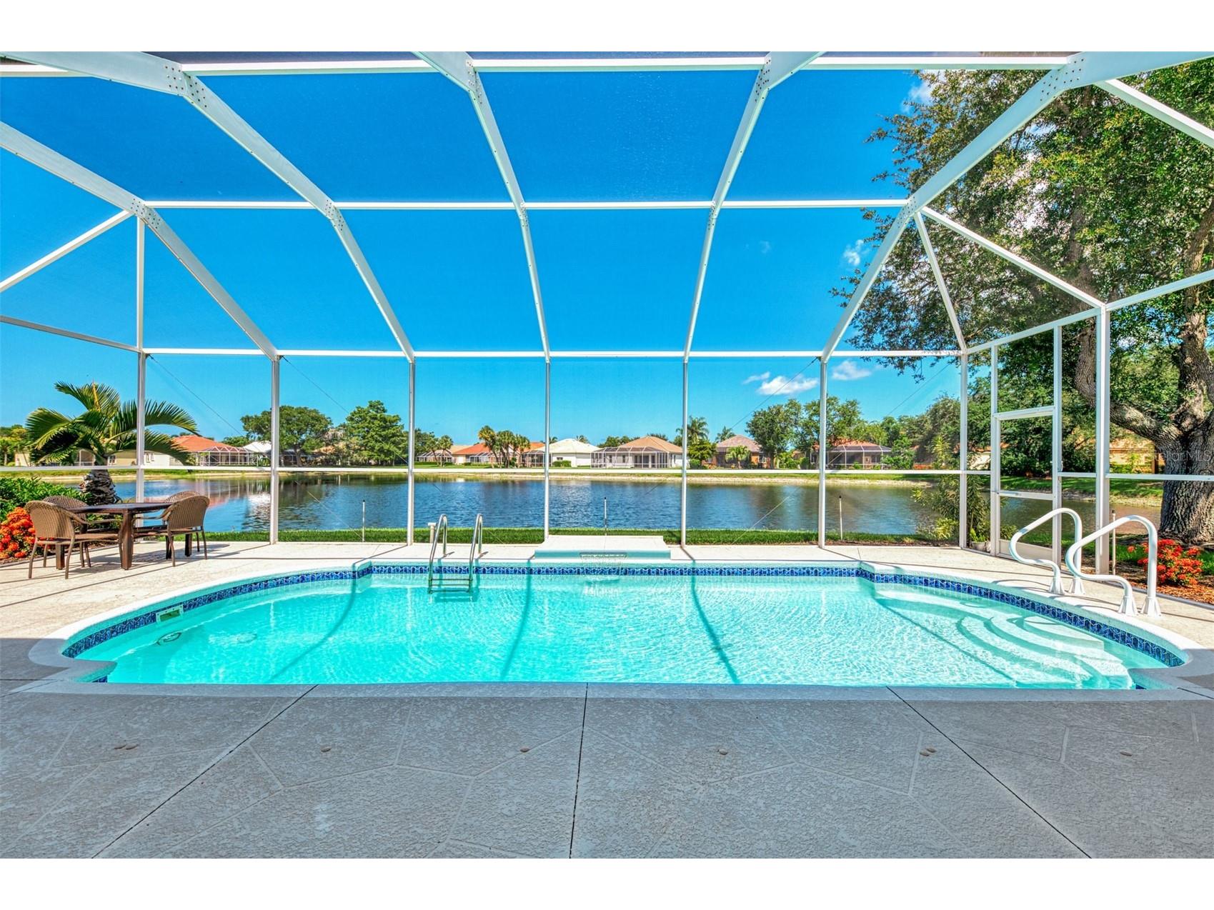 5153 Highbury Circle Sarasota FL 34238 A4698015 image61